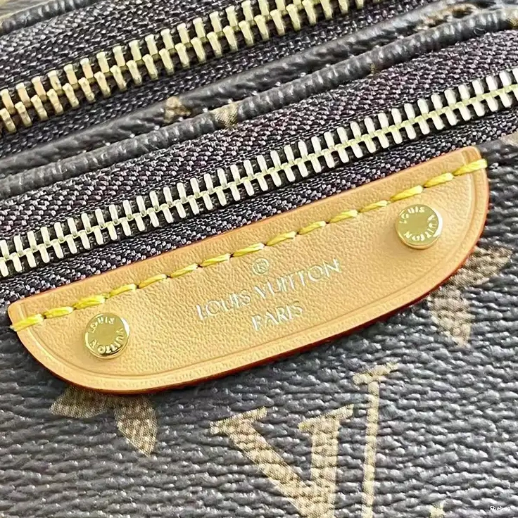 LV Bag 2306HT0004 0723